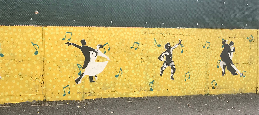 Des Street Artistes En Herbe à Saint Charles